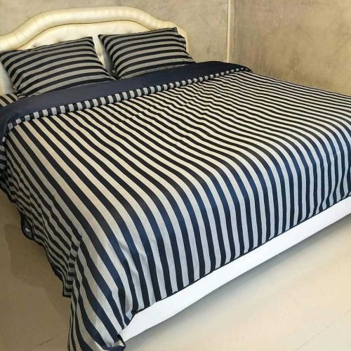 ชุดเครื่องนอน