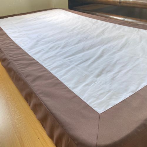 เสกิร์ตผ้าคลุมฐานเตียงและสปา